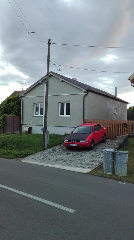 Halex 4 Villa Bojná Dış mekan fotoğraf